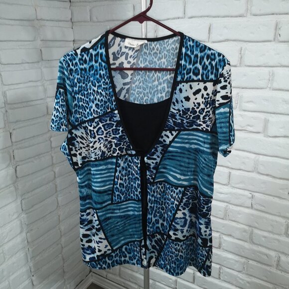 2 / $30.00 - Classic Editions Ladies Animal Print Size XL Made in Canada Top - Picture 1 of 10